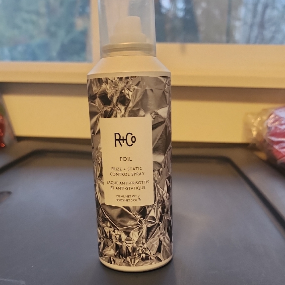 R+Co FOIL Frizz + Static Control Spray New